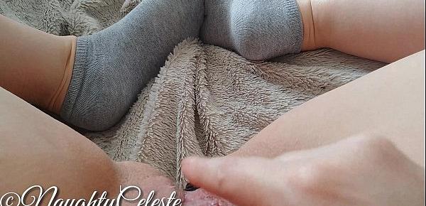  4K Fingering my pussy and having an orgasm